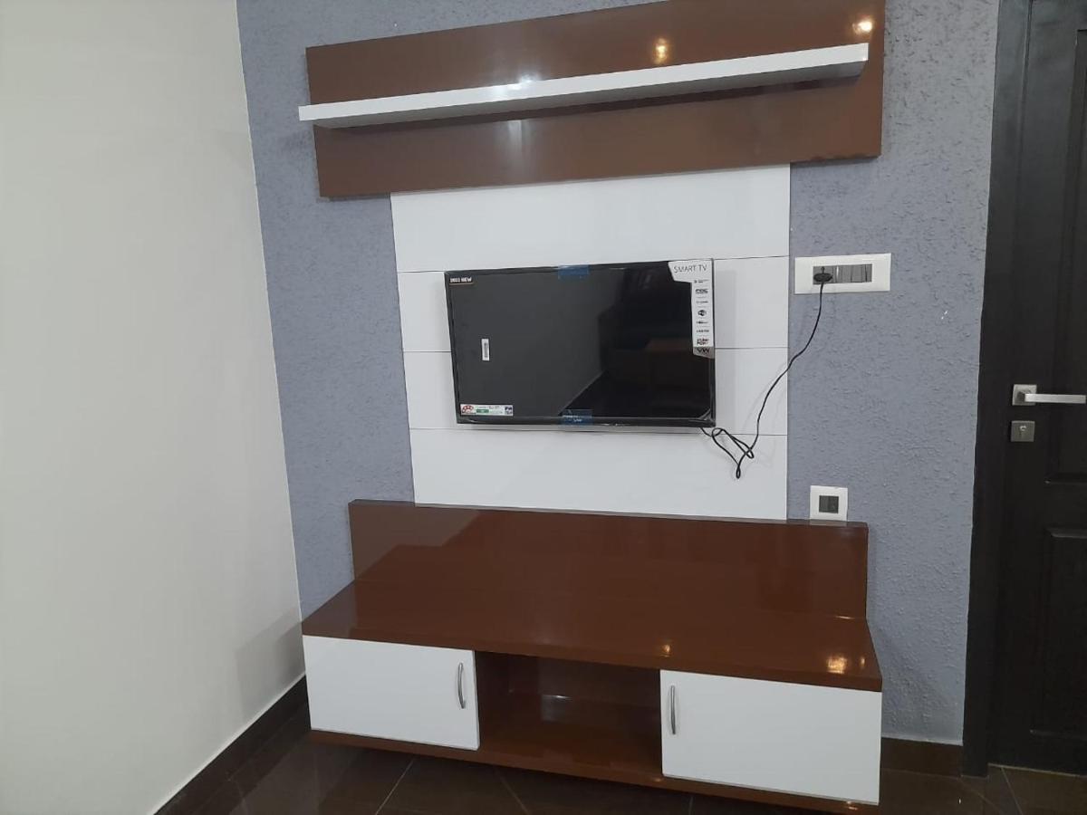 Milestone Inn Sultan Bathery Bagian luar foto